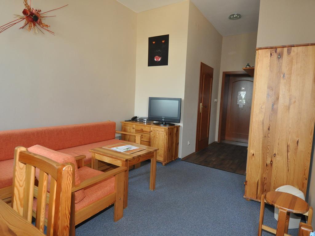 Hotel U Radnice Louny Exterior photo