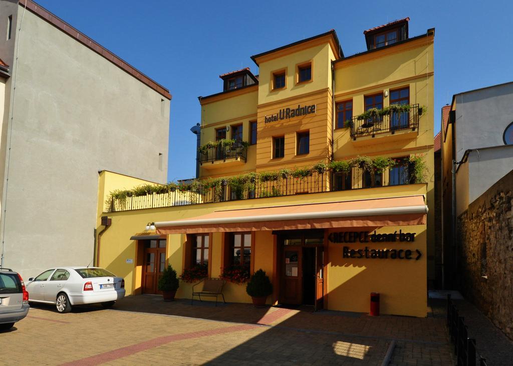 Hotel U Radnice Louny Exterior photo