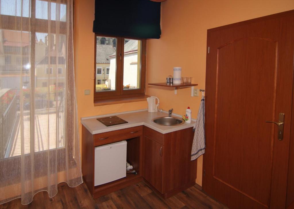 Hotel U Radnice Louny Room photo