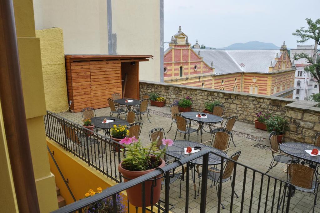 Hotel U Radnice Louny Exterior photo